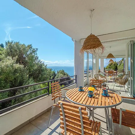 Ferienhaus House In With Private Pool & Garden *